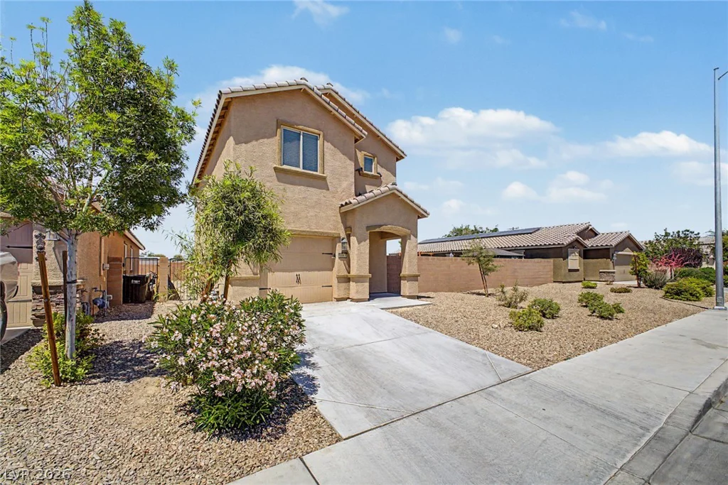 1883 Metamora, Las Vegas, NV 89115