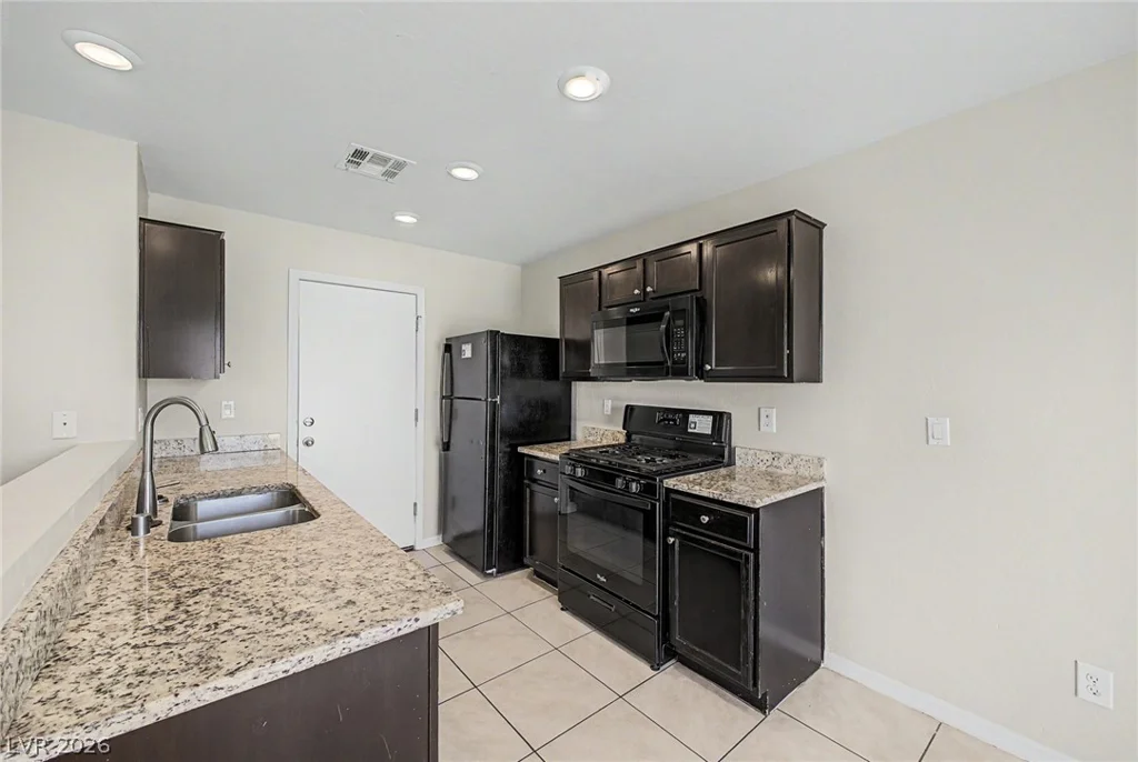 1883 Metamora, Las Vegas, NV 89115