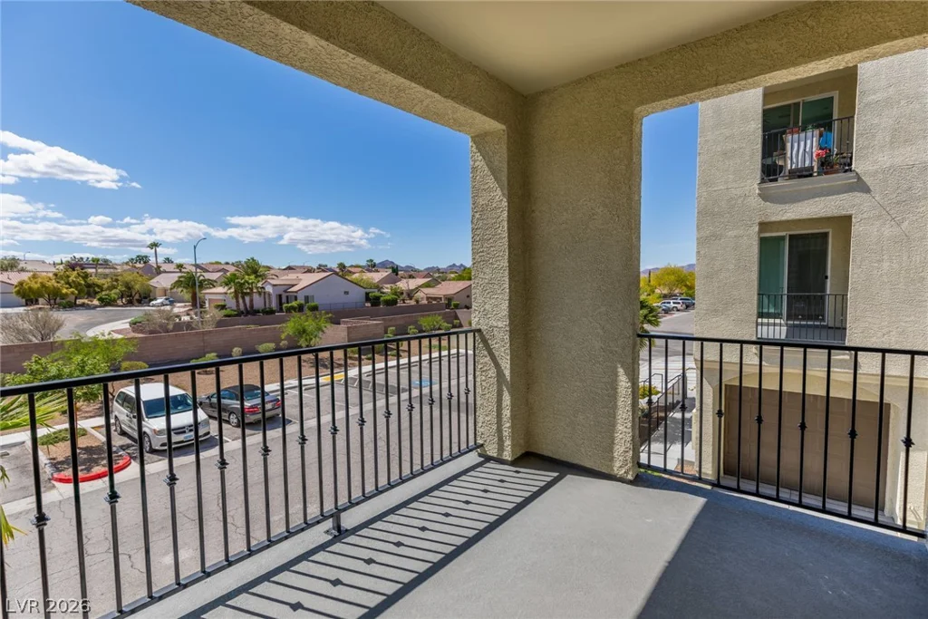 2555 Hampton, Henderson, NV 89052