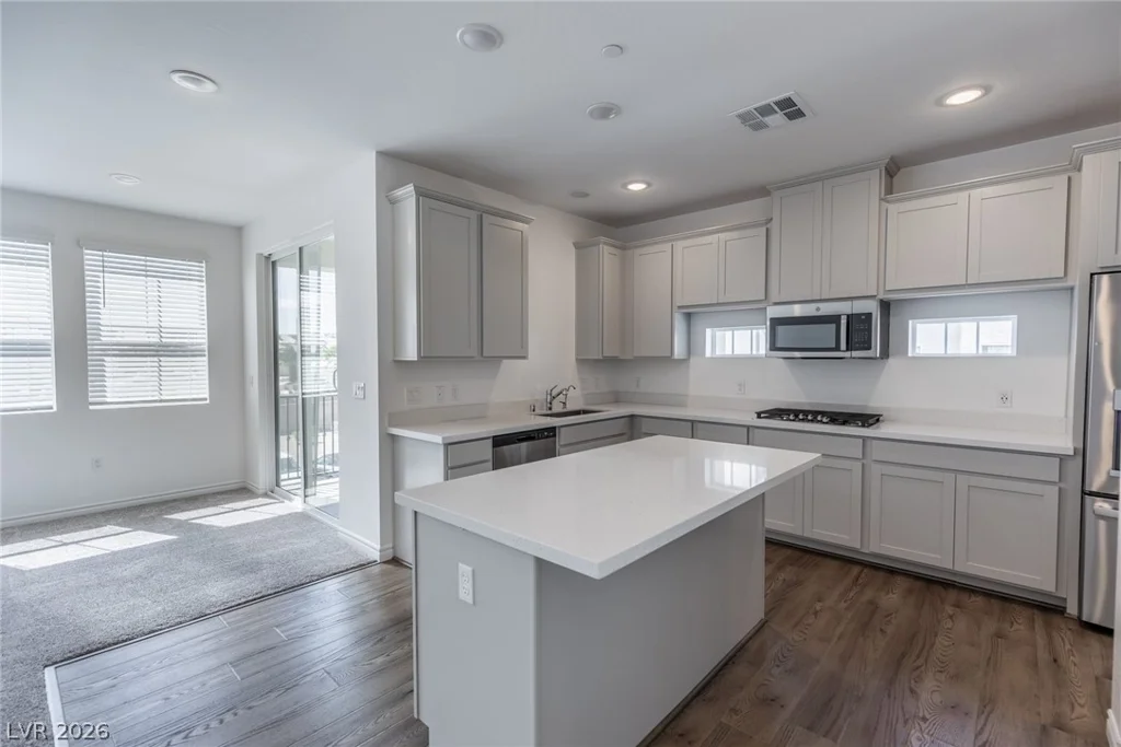 2555 Hampton, Henderson, NV 89052
