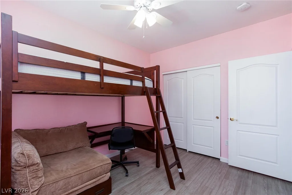 9901 Trailwood, Las Vegas, NV 89134
