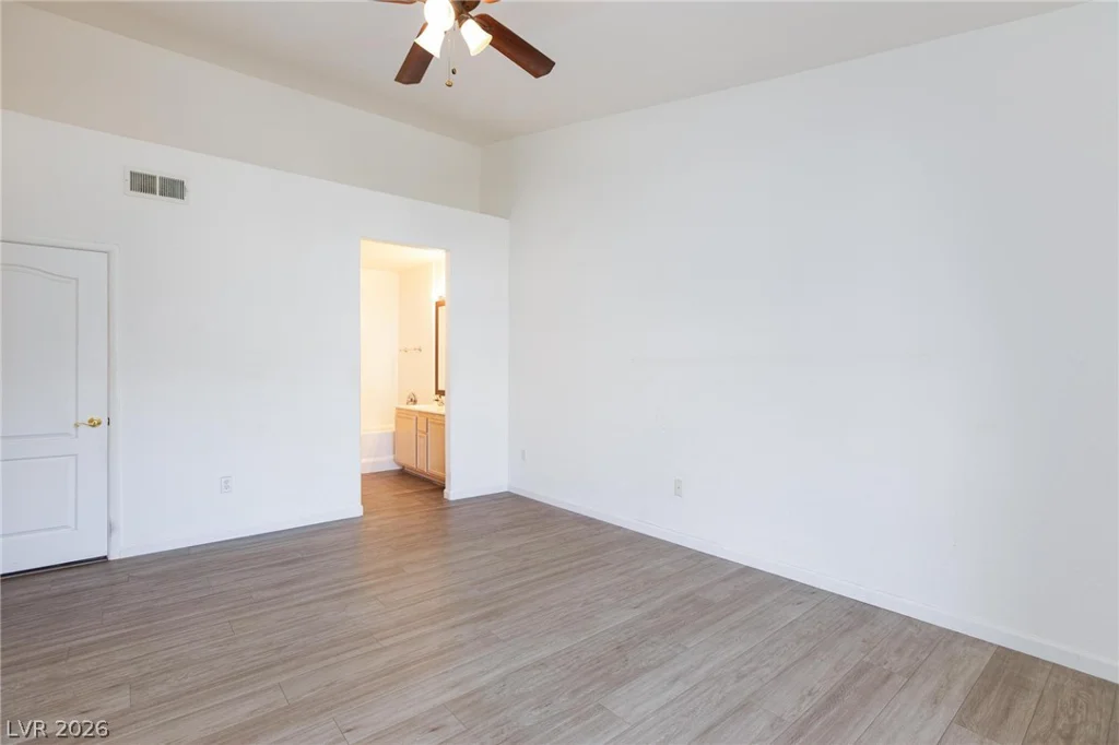 9901 Trailwood, Las Vegas, NV 89134