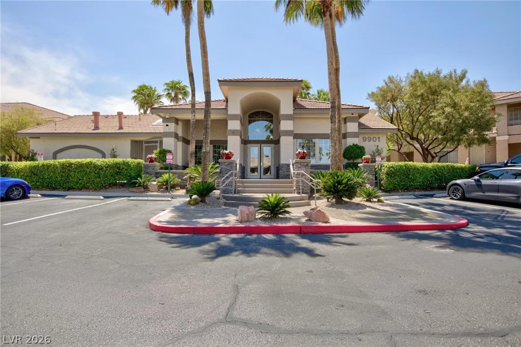 9901 Trailwood, Las Vegas, NV 89134
