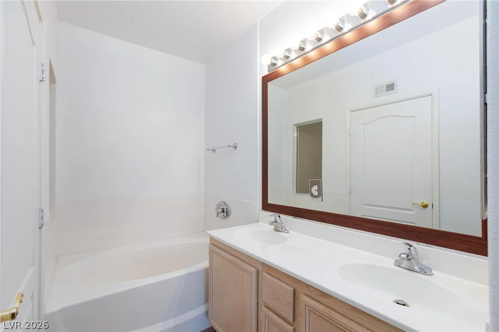 9901 Trailwood, Las Vegas, NV 89134