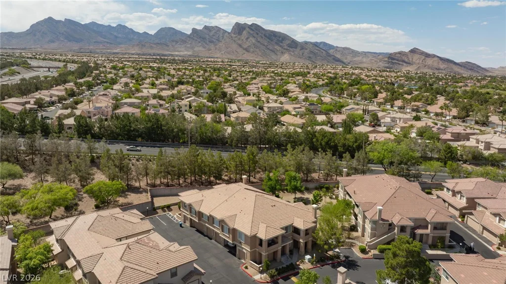 9901 Trailwood, Las Vegas, NV 89134