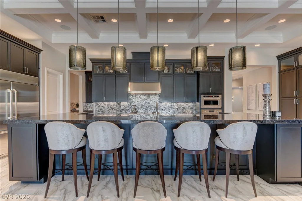 12439 Sky Bluff, Las Vegas, NV 89138