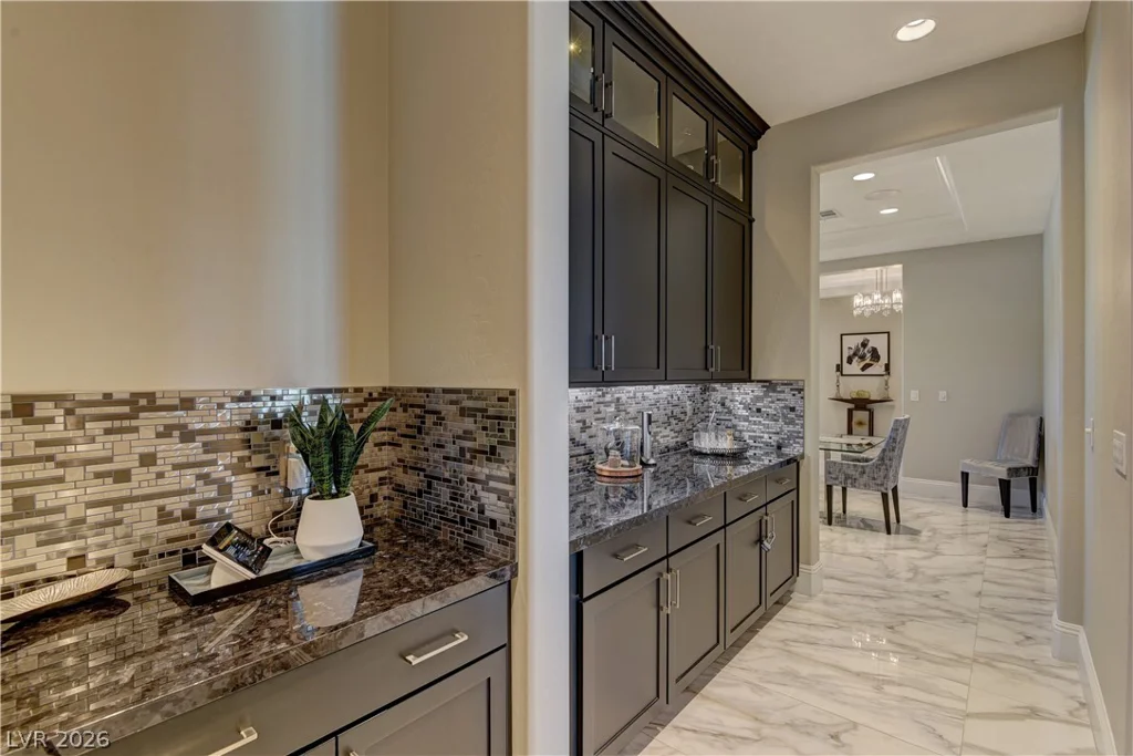 12439 Sky Bluff, Las Vegas, NV 89138