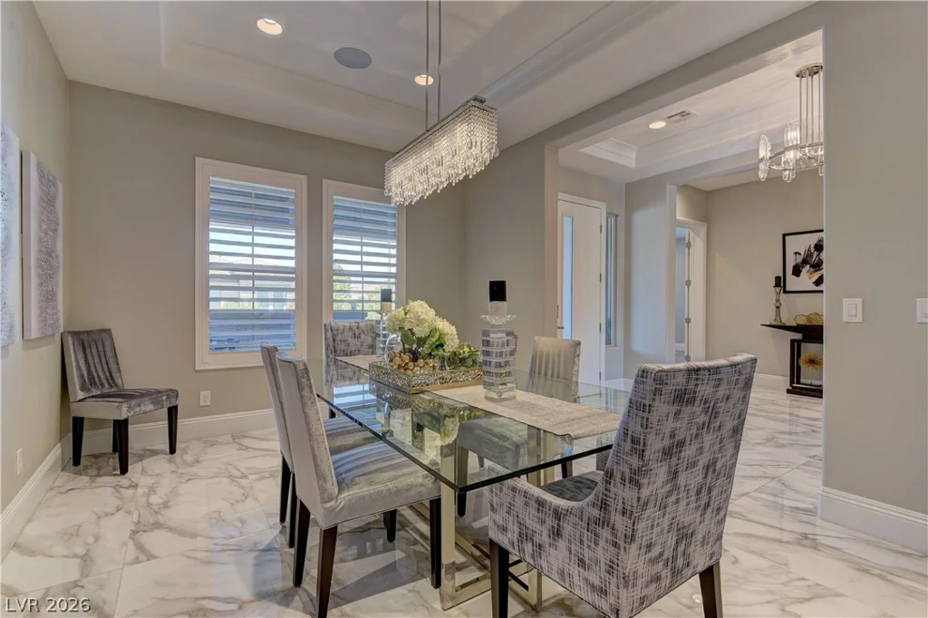 12439 Sky Bluff, Las Vegas, NV 89138