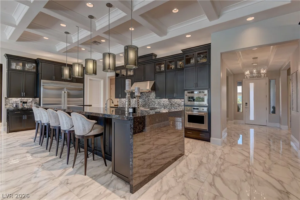 12439 Sky Bluff, Las Vegas, NV 89138