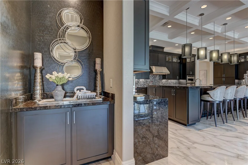 12439 Sky Bluff, Las Vegas, NV 89138