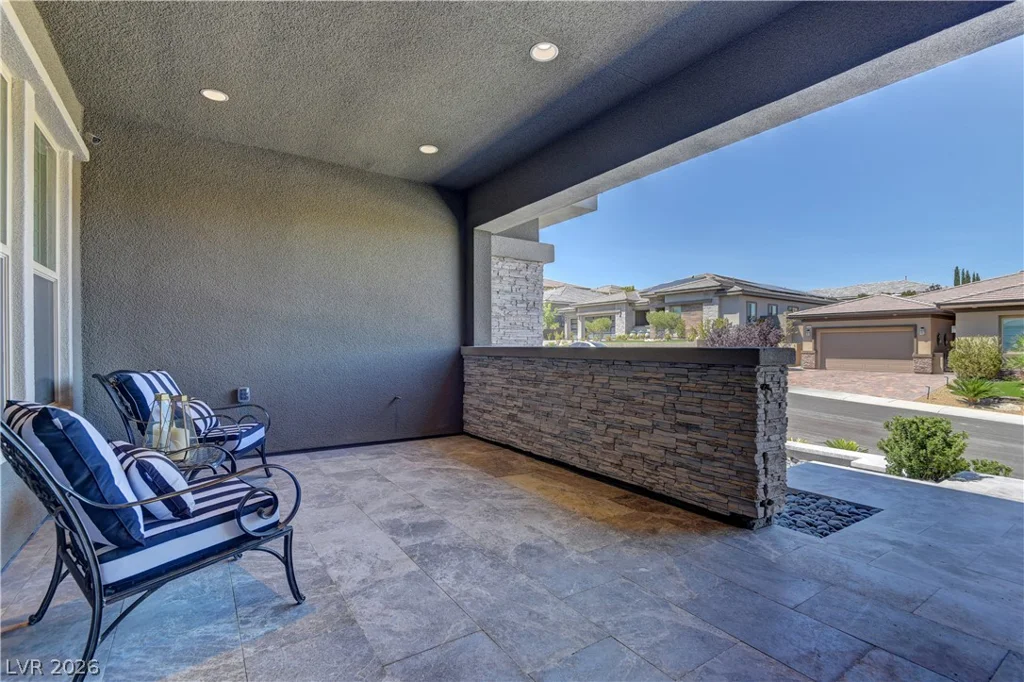 12439 Sky Bluff, Las Vegas, NV 89138