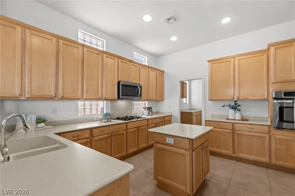 554 Mountain Links, Henderson, NV 89012
