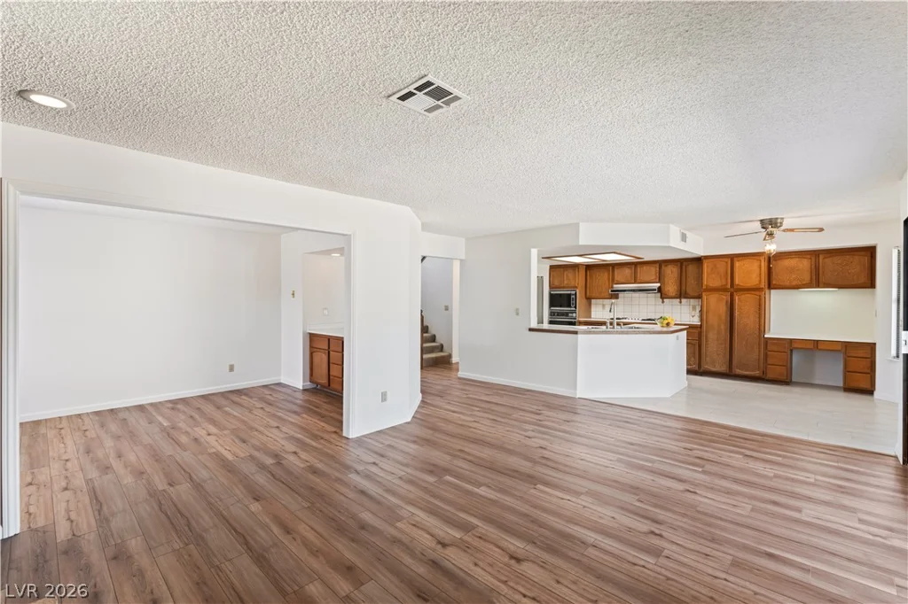 5916 Paseo Del Mar, Las Vegas, NV 89108