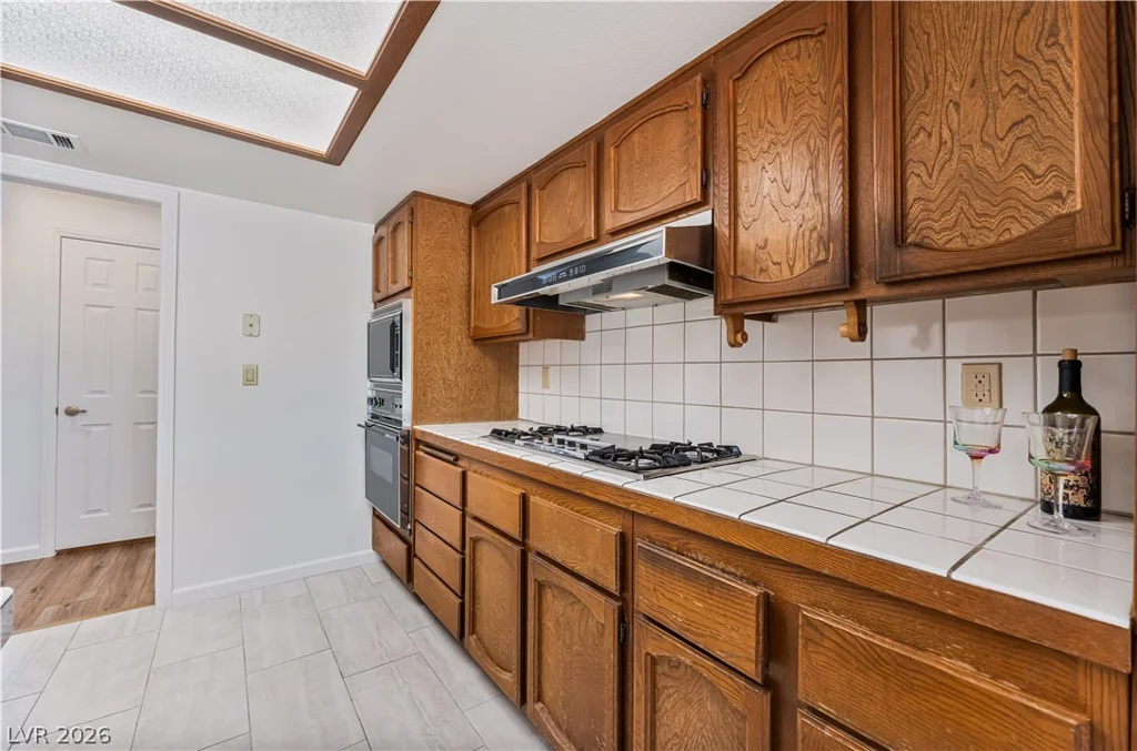 5916 Paseo Del Mar, Las Vegas, NV 89108