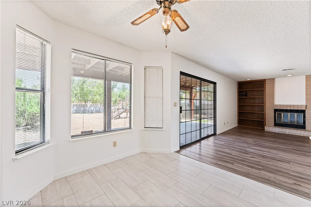 5916 Paseo Del Mar, Las Vegas, NV 89108