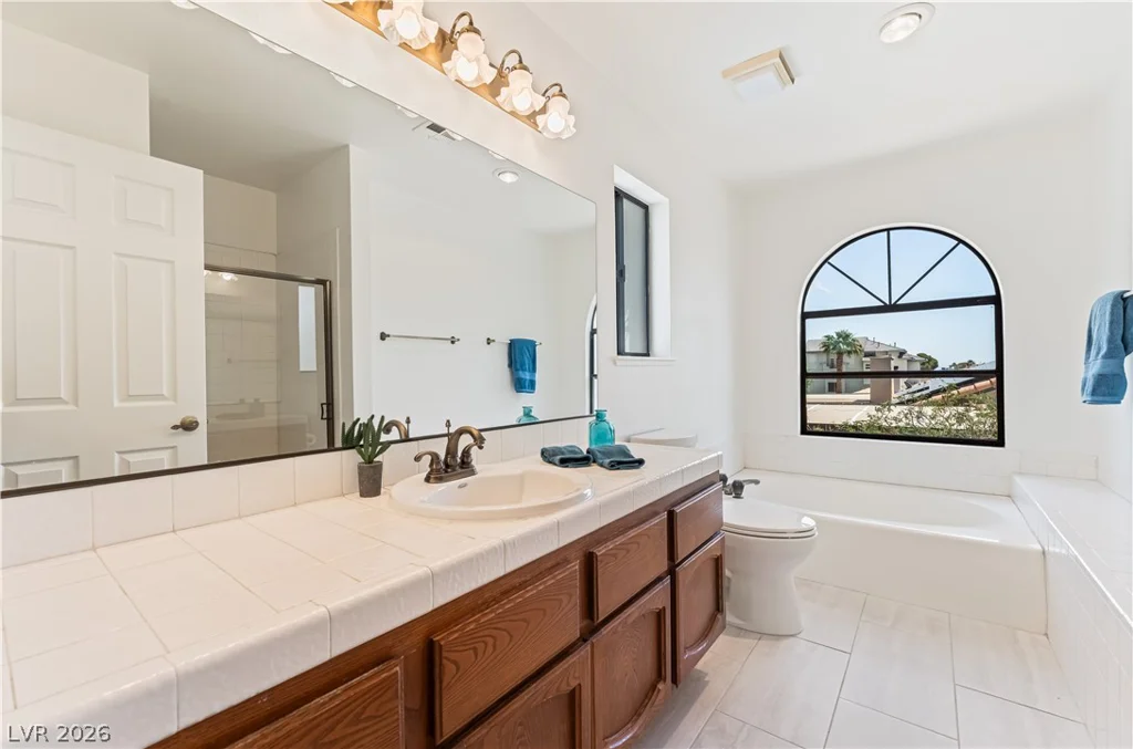 5916 Paseo Del Mar, Las Vegas, NV 89108