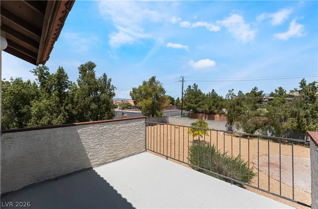5916 Paseo Del Mar, Las Vegas, NV 89108