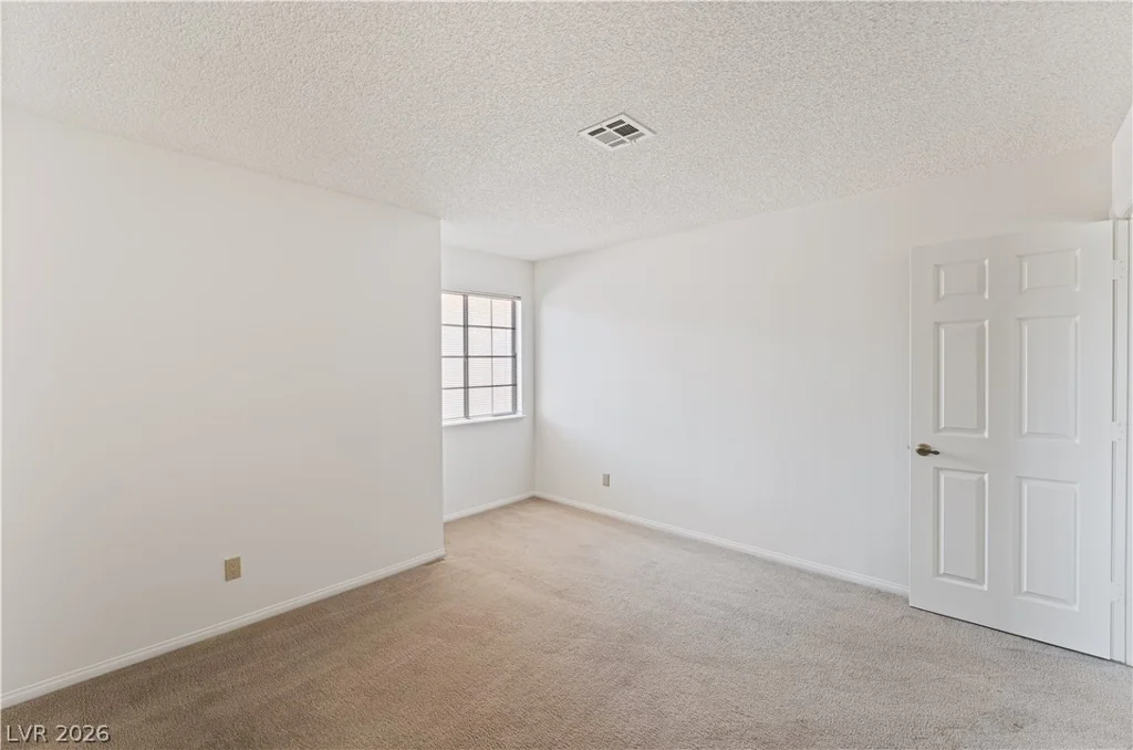 5916 Paseo Del Mar, Las Vegas, NV 89108