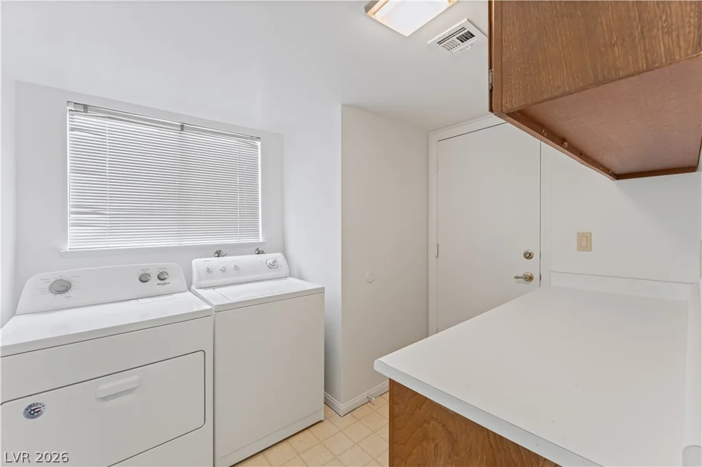 5916 Paseo Del Mar, Las Vegas, NV 89108