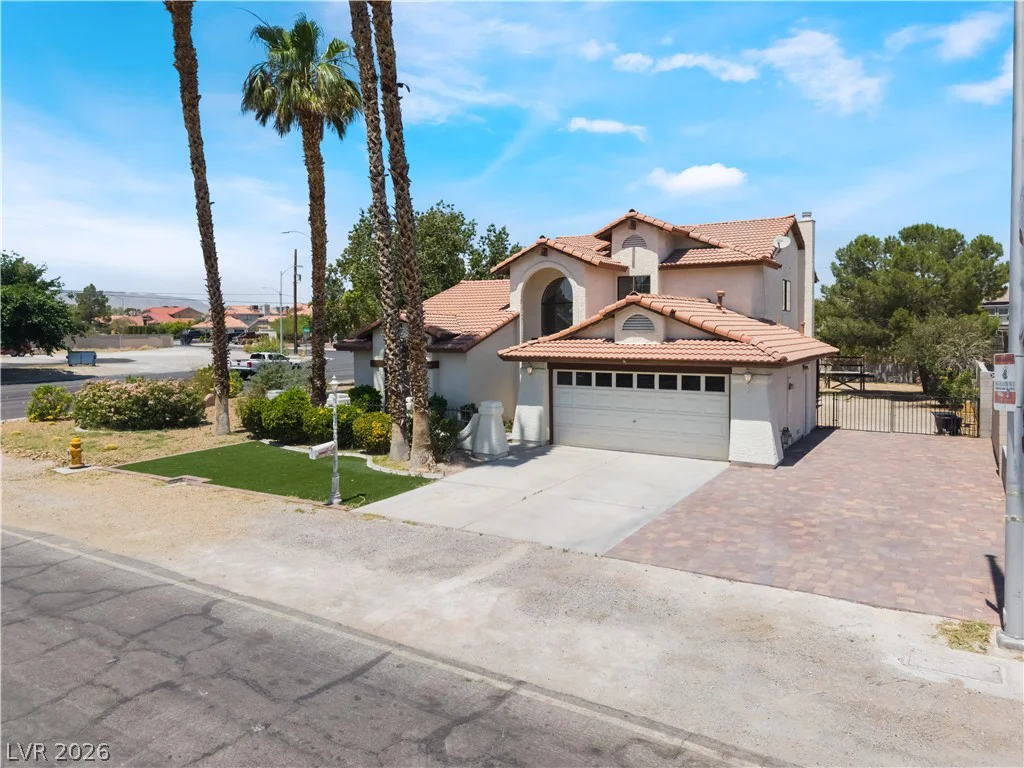 5916 Paseo Del Mar, Las Vegas, NV 89108