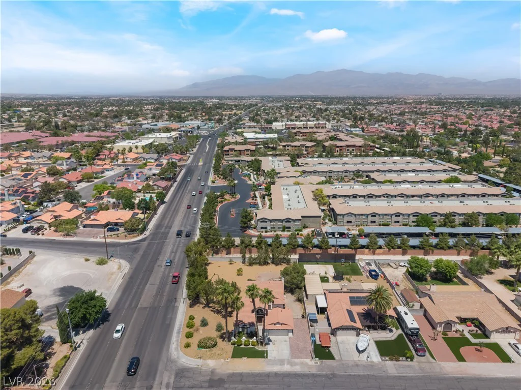 5916 Paseo Del Mar, Las Vegas, NV 89108