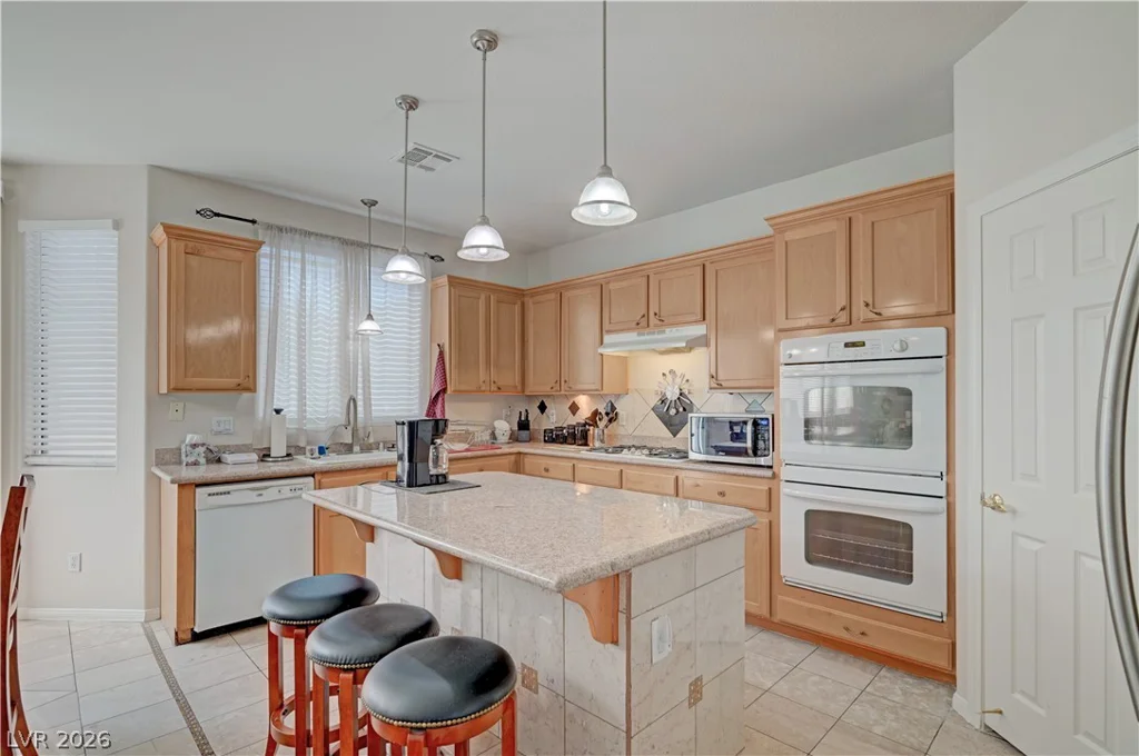 165 Gannett Peak, Henderson, NV 89012