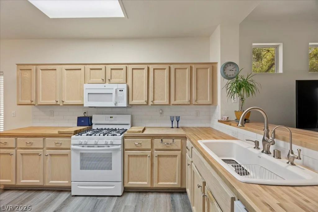 2237 Barbers Point, Las Vegas, NV 89134
