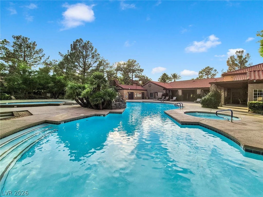 2200 Fort Apache, Las Vegas, NV 89117