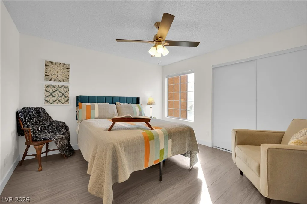 2200 Fort Apache, Las Vegas, NV 89117