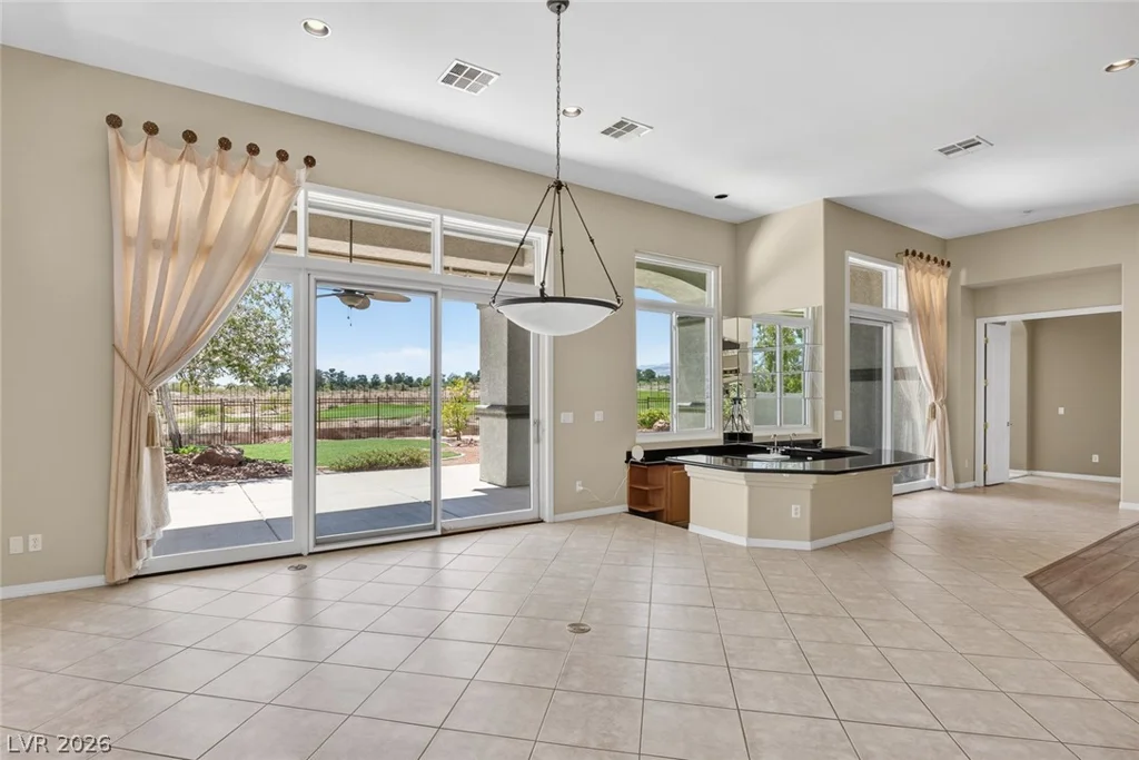 9437 Canyon Mesa, Las Vegas, NV 89144