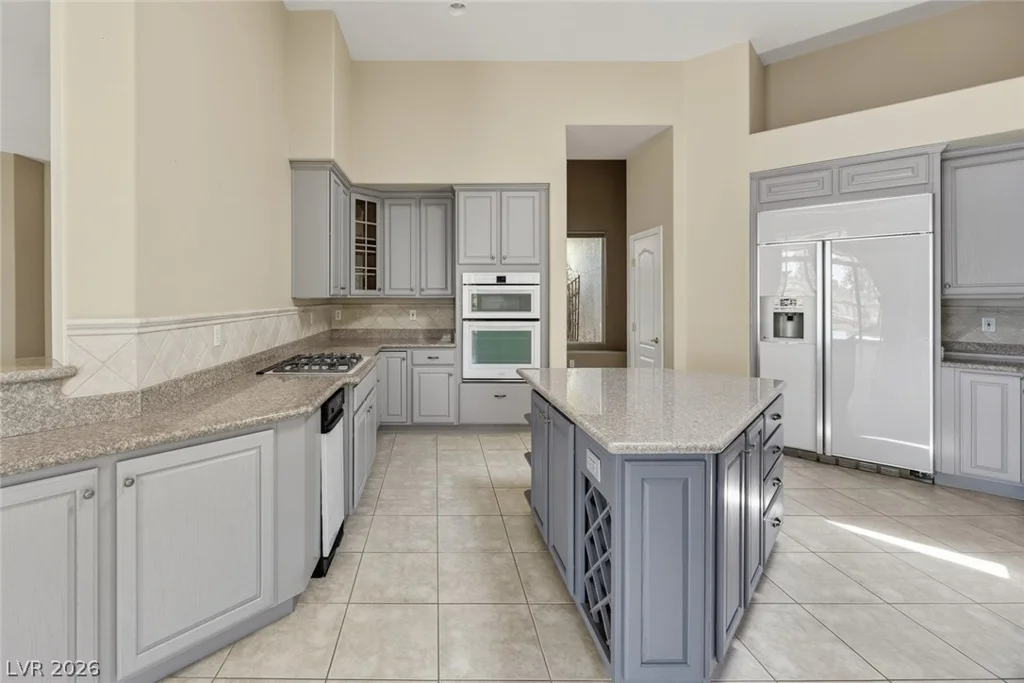 9437 Canyon Mesa, Las Vegas, NV 89144