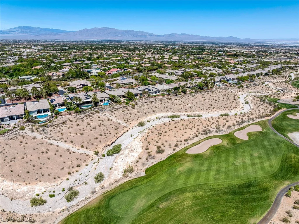 9437 Canyon Mesa, Las Vegas, NV 89144