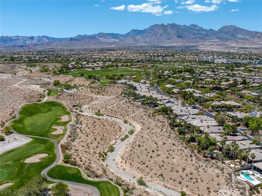 9437 Canyon Mesa, Las Vegas, NV 89144