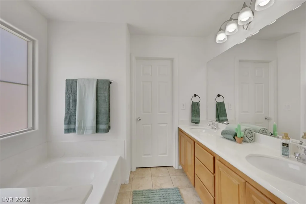 10454 Bay Ginger, Las Vegas, NV 89135