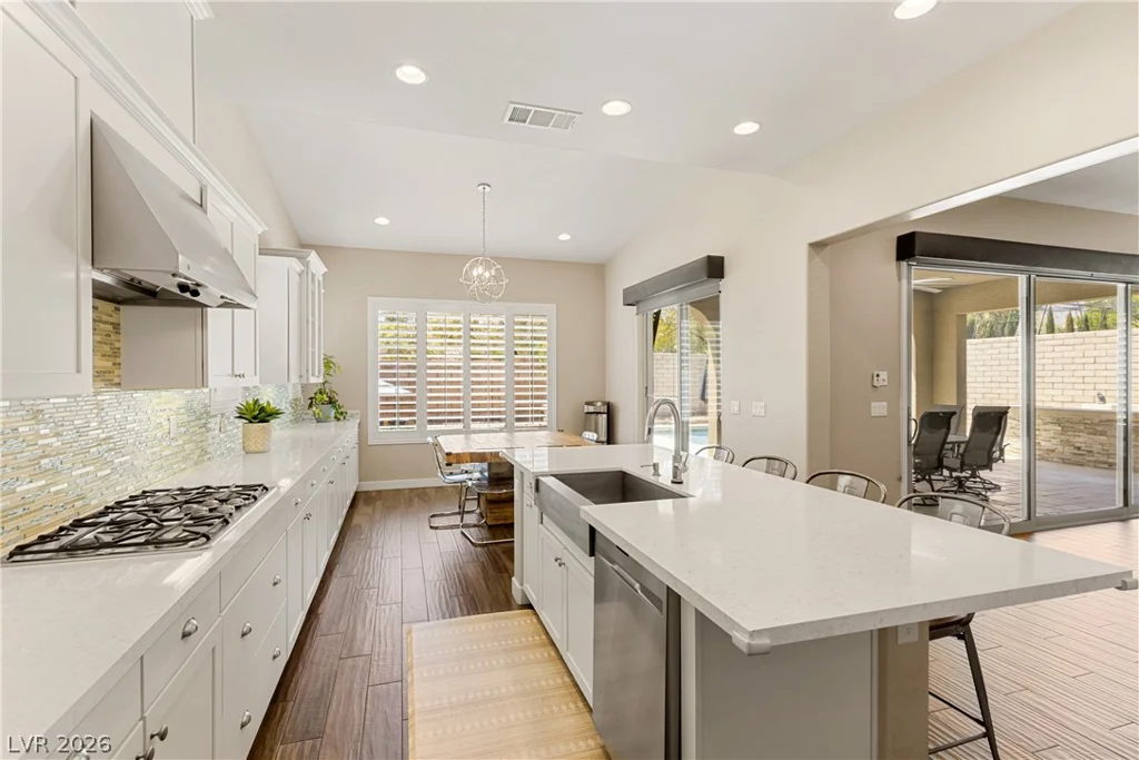 449 Paso De Montana, Las Vegas, NV 89138