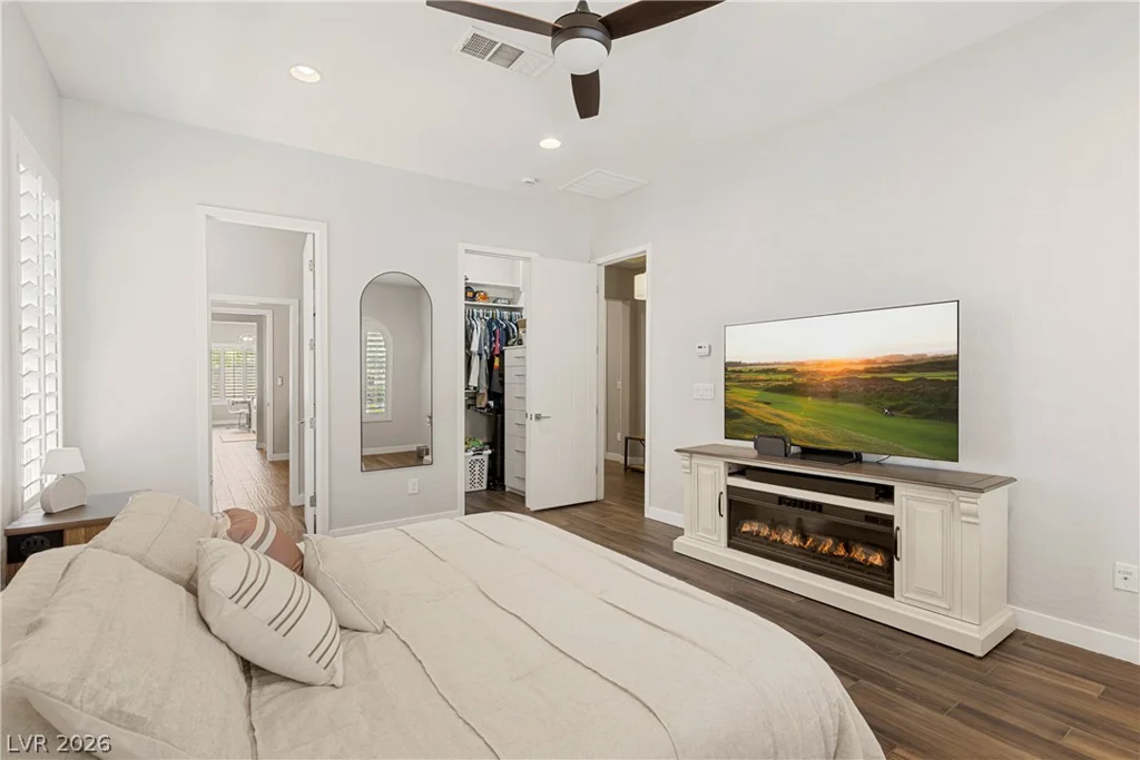 449 Paso De Montana, Las Vegas, NV 89138