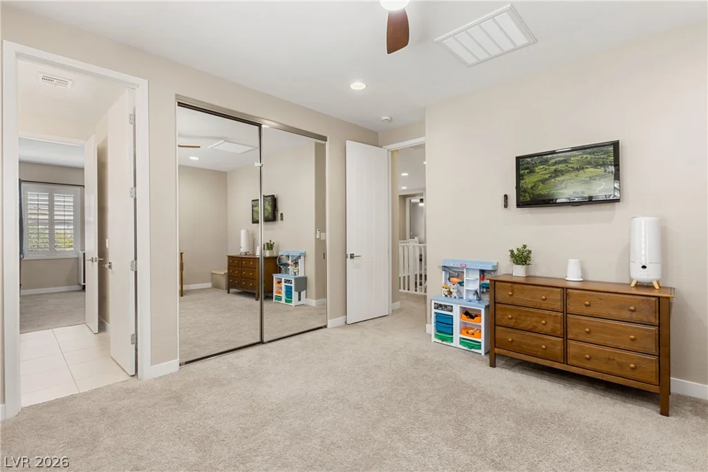 449 Paso De Montana, Las Vegas, NV 89138