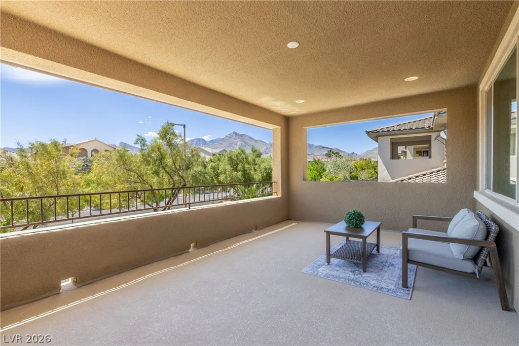 449 Paso De Montana, Las Vegas, NV 89138