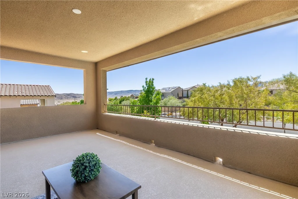 449 Paso De Montana, Las Vegas, NV 89138