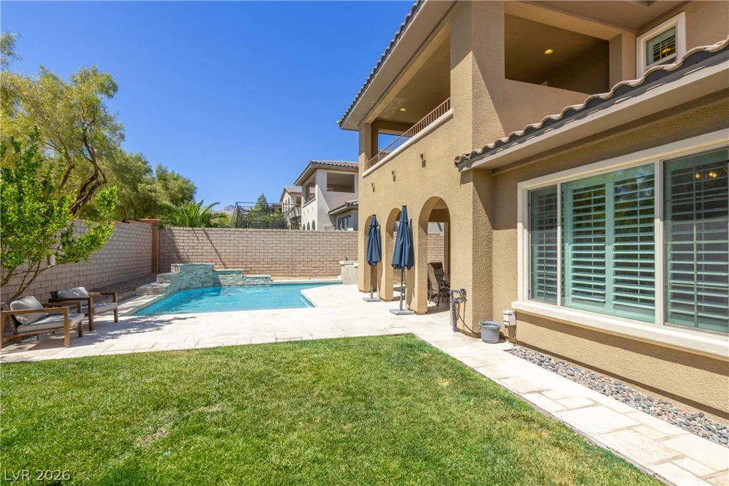 449 Paso De Montana, Las Vegas, NV 89138