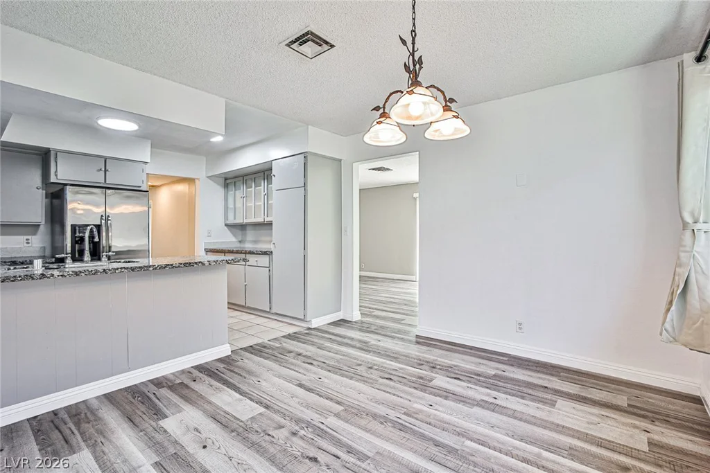 1320 Robin, Las Vegas, NV 89106