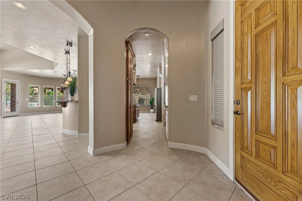 998 Crest View, Mesquite, NV 89027