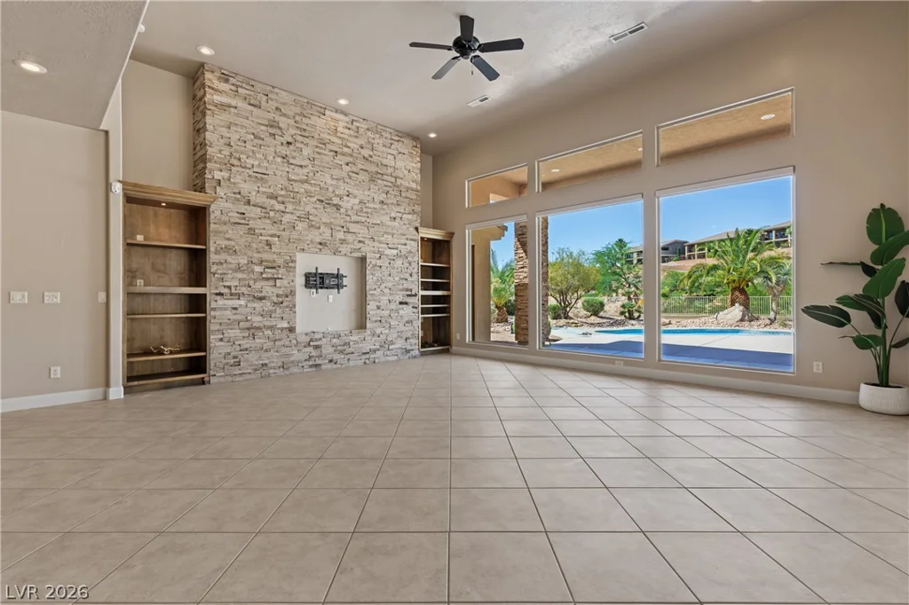 998 Crest View, Mesquite, NV 89027