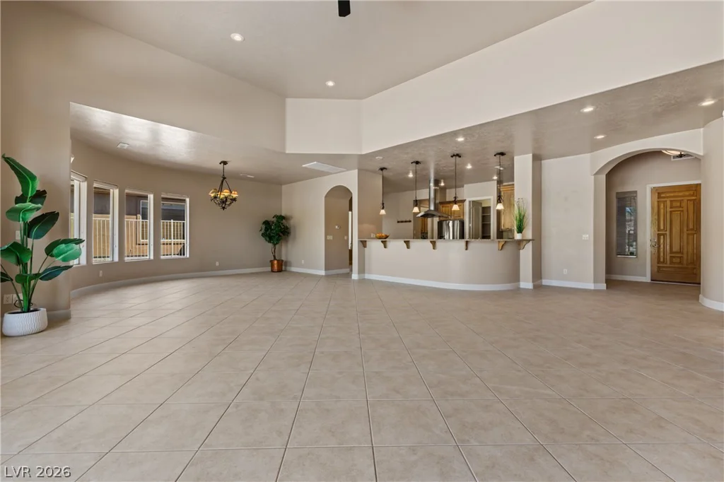 998 Crest View, Mesquite, NV 89027