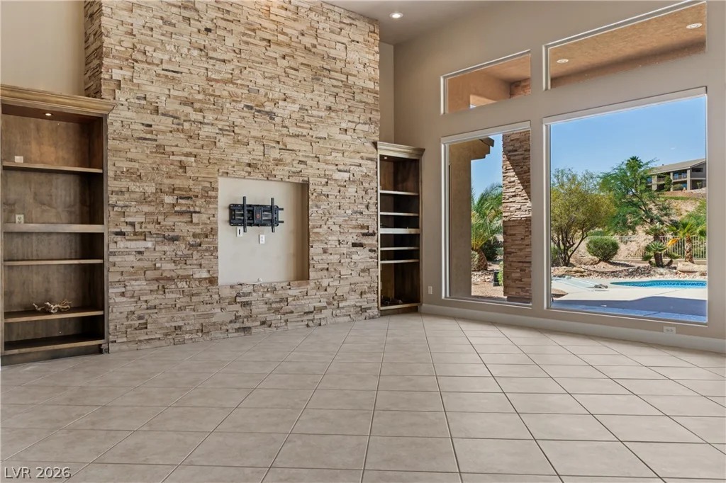 998 Crest View, Mesquite, NV 89027