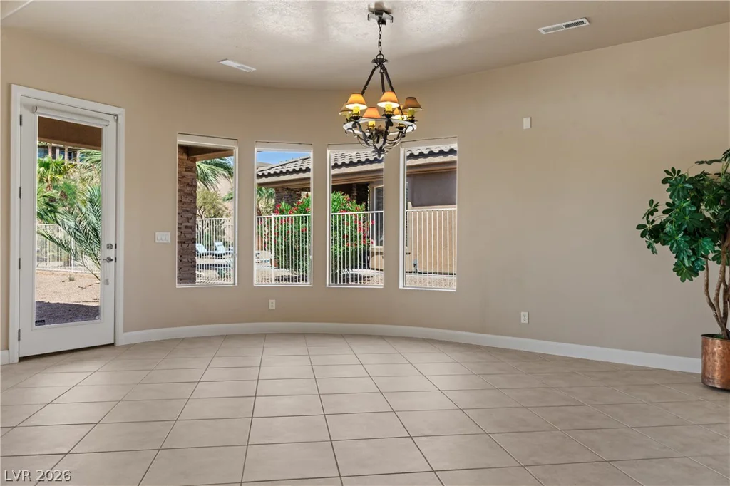 998 Crest View, Mesquite, NV 89027