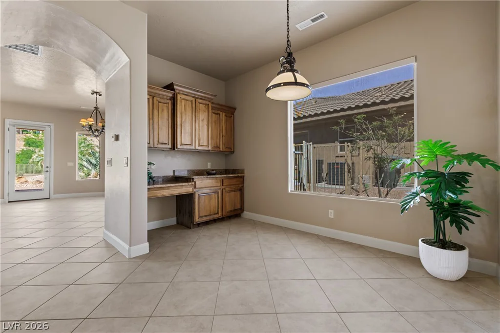 998 Crest View, Mesquite, NV 89027