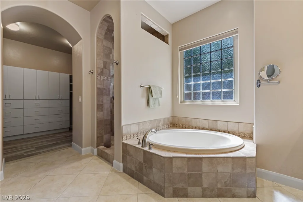 998 Crest View, Mesquite, NV 89027