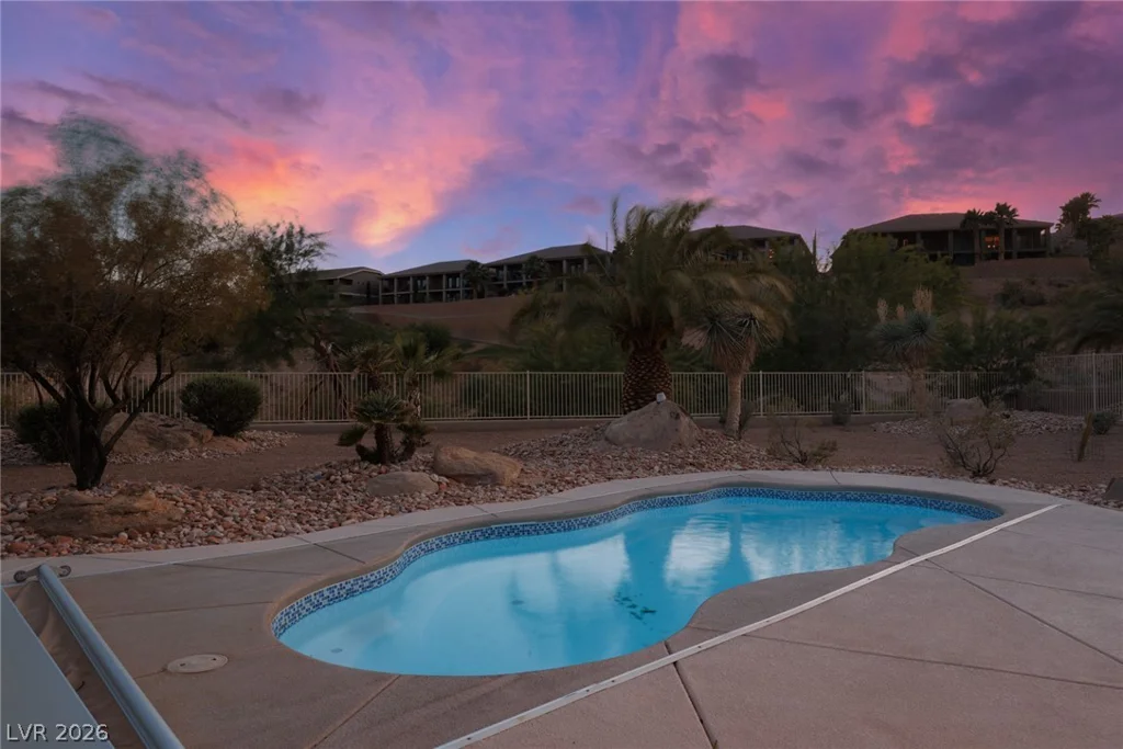 998 Crest View, Mesquite, NV 89027