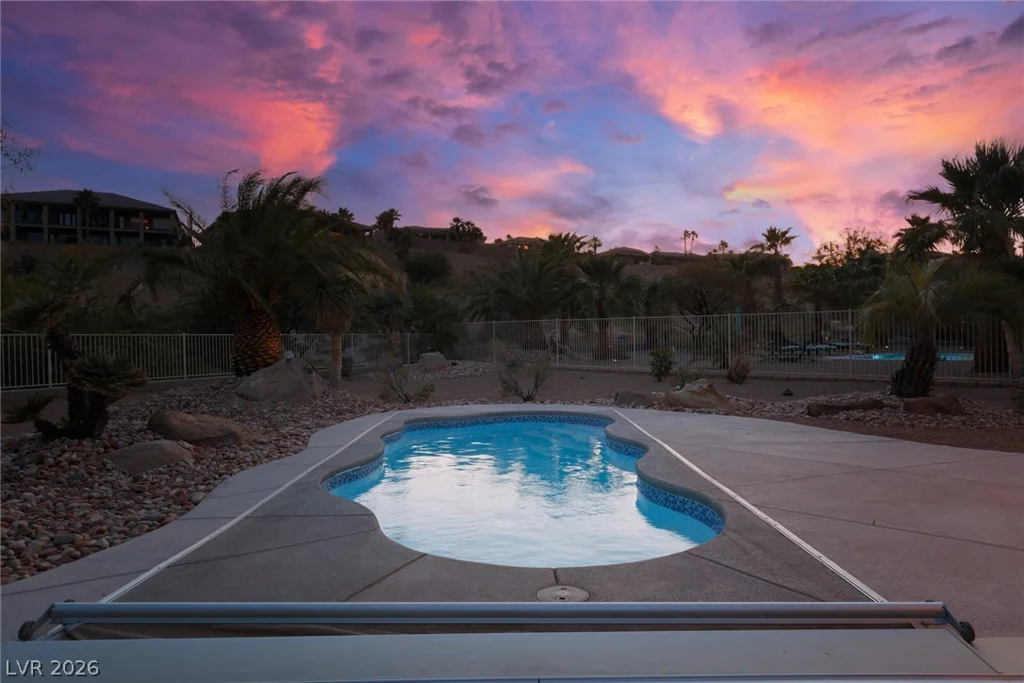 998 Crest View, Mesquite, NV 89027